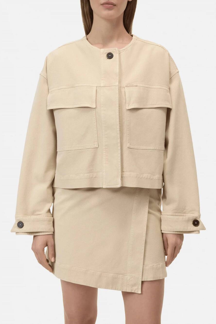 NEW CLOSED women's cropped utility jacket in camel beige